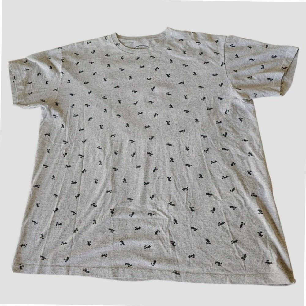 Disney T-Shirt Mens 2XL Grey MickeyMouse All Over front Print ThemePark Casual‎